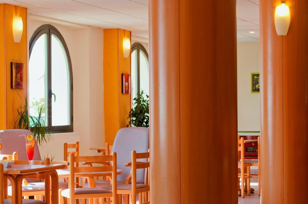 Vtf Le Grand Hotel Монженевр Экстерьер фото